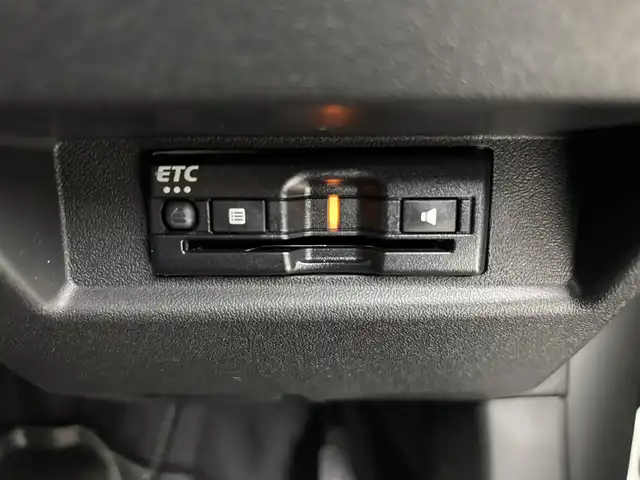 スズキ ジムニー シエラ JC 埼玉県 2024(令6)年 1.3万km ミディアムグレー ４WD/デュアルセンサーブレーキサポート/レーダークルーズコントロール/レーンキープアシスト/横滑り防止装置/盗難防止装置/ダウンヒルアシストコントロール/コーナーセンサー/衝突軽減システム/オートライト/LEDヘッドライト/純正15インチアルミホイール/ETC/プッシュスタート/スマートキー