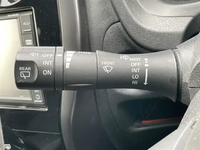 日産 ノート e－パワー ニスモ 岩手県 2017(平29)年 6.1万km スーパーブラック ワンオーナー/純正ナビ/AM/FM/CD/Bluetooth/フルセグTV/純正オーディオ/バックカメラ/アラウンドビューモニター/デジタルインナーミラー/ETC/衝突被害軽減ブレーキ/レーンキープアシスト/横滑り防止装置/オートライト/LED/HIDヘッドライト/フォグランプ/スマートキー/プッシュスタート/電動格納ミラー/純正15インチAW/純正フロアマット/純正ドアバイザー/保証書/取扱説明書