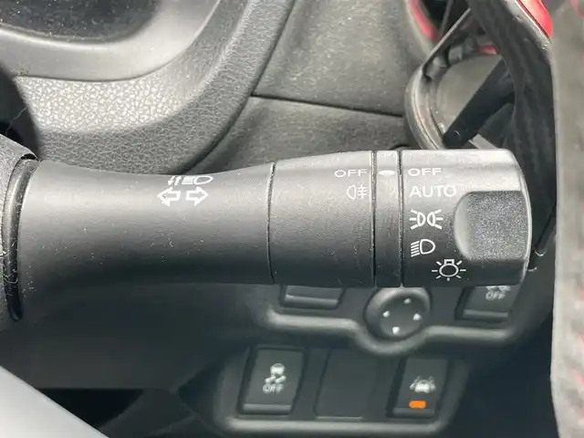 日産 ノート e－パワー ニスモ 岩手県 2017(平29)年 6.1万km スーパーブラック ワンオーナー/純正ナビ/AM/FM/CD/Bluetooth/フルセグTV/純正オーディオ/バックカメラ/アラウンドビューモニター/デジタルインナーミラー/ETC/衝突被害軽減ブレーキ/レーンキープアシスト/横滑り防止装置/オートライト/LED/HIDヘッドライト/フォグランプ/スマートキー/プッシュスタート/電動格納ミラー/純正15インチAW/純正フロアマット/純正ドアバイザー/保証書/取扱説明書