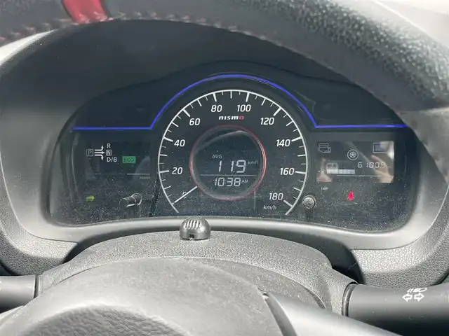 日産 ノート e－パワー ニスモ 岩手県 2017(平29)年 6.1万km スーパーブラック ワンオーナー/純正ナビ/AM/FM/CD/Bluetooth/フルセグTV/純正オーディオ/バックカメラ/アラウンドビューモニター/デジタルインナーミラー/ETC/衝突被害軽減ブレーキ/レーンキープアシスト/横滑り防止装置/オートライト/LED/HIDヘッドライト/フォグランプ/スマートキー/プッシュスタート/電動格納ミラー/純正15インチAW/純正フロアマット/純正ドアバイザー/保証書/取扱説明書