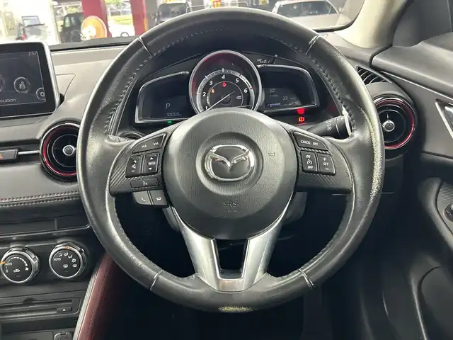マツダ ＣＸ－３ XD ツーリング 愛知県 2016(平28)年 7万km セラミックM 禁煙車/ディーゼル/ターボ/純正7インチナビ/（CD/DVD/Bluetooth/フルセグTV/AM/FM)/バックカメラ/BOSEプレミアムサウン/シティブレーキサポート/ヘッドアップディスプレイ/ブラインドスポットモニター/クルーズコントロール/ETC/純正18インチアルミホイール/アイドリングストップ/スマートキー/プッシュスタート/純正フロアマット/LEDヘッドライト/横滑り防止装置