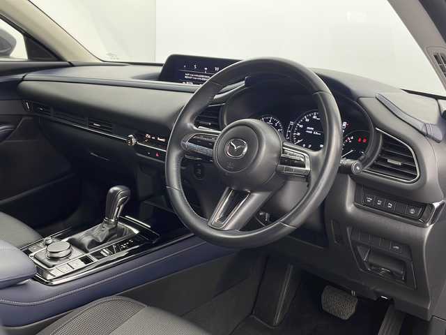 マツダ ＣＸ－３０ 20S プロアクティブ 栃木県 2020(令2)年 4.2万km ポリメタルグレーM 純正ナビ/（BT/USB/AM/FM)/バックカメラ/電動リアゲート/衝突軽減システム/車線逸脱抑制機能/クリアランナソー/横滑り防止/レーダークルーズコントロール/MTモード付AT/パドルシフト/ETC/純正アルミホイール/社外フロアマット/ステアリングスイッチ/電動格納ミラー/プッシュスタート/スマートキー