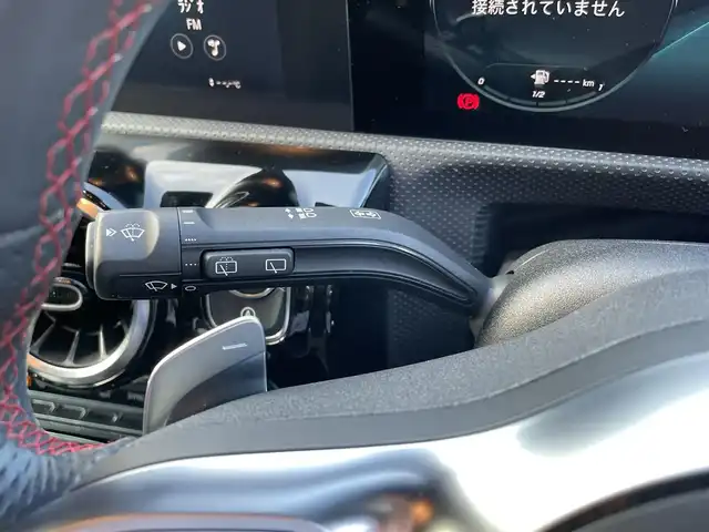 メルセデス・ベンツ Ｍ・ベンツ Ａ２００ｄ AMGライン 大分県 2021(令3)年 4.6万km コスモスブラック ハーフレザーシート/メーカーOPナビ 【フルセグ/BTオーディオ/USB】/バックカメラ/純正18インチアルミホイール/レーダークルーズコントロール/レーンキープアシスト/アクティブブレーキアシスト/道路標識アシスト/アテンションアシスト/ブラインドスポットモニター/レーンチェンジアシスト/電動パーキングブレーキ/クリアランスソナー/ドライブレコーダー/充電用CタイプUSBソケット/前席シートヒーター/前席パワーシート/LEDヘッドライト/リアフォグランプ/オートライト/ウインカーミラー/レザーステアリング/チルトステアリング/エンジンプッシュスタート/アイドリングストップ/リアプライバシーガラス/フロアマット/電動格納ミラー/サイド＆Wエアバッグ/ABS/スマートキー×2/保証書/車両取説