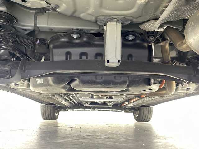 トヨタ カローラ クロス ハイブリッド Z 栃木県 2021(令3)年 2万km ダークブルーマイカM ９型純正ディスプレイオーディオ/　　ナビ/Bluetooth/AM/FM/フルセグTV/バックカメラ/ビルトインETC/トヨタセーフティセンス/・プリクラッシュセーフティ/・レーントレーシングアシスト/・レーンディパーチャーアラート/・ロードサインアシスト/・レーダークルーズコントロール/・オートマチックハイビーム/・先行車発進アラーム/パーキングサポートブレーキ/ブラインド・スポット・モニター/リア・クロス・トラフィック・アラート/純正ドライブレコーダー/パワーバックドア/ハーフレザーシート/運転席パワーシート/前席シートヒーター/純正１８インチAW/純正ドアバイザー/オートライト/LEDヘッドライト/LEDフォグ/電子パーキング/ブレーキホールド/プッシュスタート/スマートキー/スペア１本