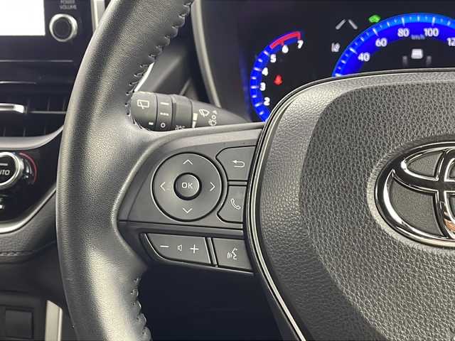 トヨタ カローラ クロス ハイブリッド Z 栃木県 2021(令3)年 2万km ダークブルーマイカM ９型純正ディスプレイオーディオ/　　ナビ/Bluetooth/AM/FM/フルセグTV/バックカメラ/ビルトインETC/トヨタセーフティセンス/・プリクラッシュセーフティ/・レーントレーシングアシスト/・レーンディパーチャーアラート/・ロードサインアシスト/・レーダークルーズコントロール/・オートマチックハイビーム/・先行車発進アラーム/パーキングサポートブレーキ/ブラインド・スポット・モニター/リア・クロス・トラフィック・アラート/純正ドライブレコーダー/パワーバックドア/ハーフレザーシート/運転席パワーシート/前席シートヒーター/純正１８インチAW/純正ドアバイザー/オートライト/LEDヘッドライト/LEDフォグ/電子パーキング/ブレーキホールド/プッシュスタート/スマートキー/スペア１本