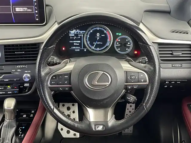 レクサス ＲＸ 200t Fスポーツ 埼玉県 2017(平29)年 7.4万km グラファイトブラックガラスフレーク メーカーナビ　バックカメラ　サイドカメラ　ＨＵＤ　黒レザーシート　三眼ＬＥＤ　セーフティセンス　レーダークルーズコントロール　ビルトインＥＴＣ２．０　ステアリングヒーター　メモリシート　ＡＣ１００Ｖ
