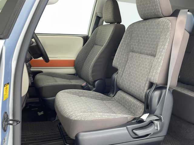 トヨタ ポルテ X 沖縄県 2013(平25)年 4.5万km ライトブルーマイカメタリック 社外メモリーナビ(AVN133MRC)/（ＣＤ　ＡＵＸ　ＦＭ　ＡＭ）/前後ドライブレコーダー/片側パワースライドドア/リモコンキー/電動格納ミラー/パワーウィンドウ/パワーステアリング/ドアバイザー/純正フロアマット