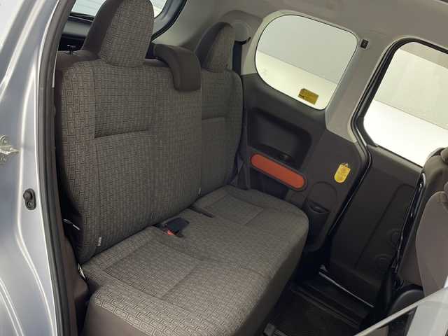 トヨタ ポルテ X 沖縄県 2013(平25)年 4.5万km ライトブルーマイカメタリック 社外メモリーナビ(AVN133MRC)/（ＣＤ　ＡＵＸ　ＦＭ　ＡＭ）/前後ドライブレコーダー/片側パワースライドドア/リモコンキー/電動格納ミラー/パワーウィンドウ/パワーステアリング/ドアバイザー/純正フロアマット