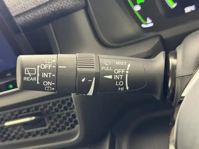 ホンダ ステップワゴン eHEV エアー EX 滋賀県 2025(令7)年 0.1千km プラチナホワイトパール 登録済未使用車/11.4インチ純正メモリーナビ/【Bluetooth/CD/DVD/USB/フルセグ】/バックカメラ/シートヒーター/2列目オットマン/両側パワースライドドア/パワーリアゲート/前後ソナー/ホンダセンシング/追従クルーズコントロール/BSM/電子パーキングブレーキ/オートホールド/LEDヘッドライト/オートハイビーム/MTモード付AT/純正16AW/WAC