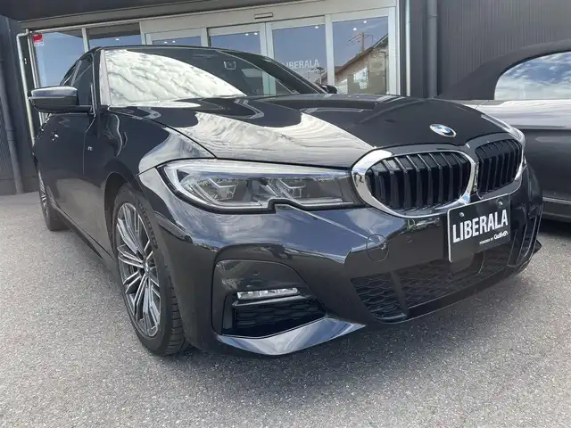 ＢＭＷ ３３０ｉ Mスポーツ 香川県 2019(平31)年 4.4万km サファイアブラックP ワンオーナー/純正ナビ/360度モニター/前後コーナーセンサー/アダクティブクルーズコントロール/レーンキープアシスト/ブラインドスポットモニター/ETC/茶革シート/前席シートヒーター/パワーシート/ハーマンカートン/パワーバックドア/ヘッドアップディスプレイ/置くだけ充電/前後純正ドライブレコーダー/純正18インチAW