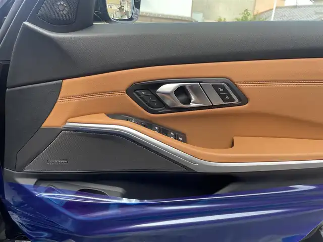 ＢＭＷ ３３０ｉ Mスポーツ 香川県 2019(平31)年 4.4万km サファイアブラックP ワンオーナー/純正ナビ/360度モニター/前後コーナーセンサー/アダクティブクルーズコントロール/レーンキープアシスト/ブラインドスポットモニター/ETC/茶革シート/前席シートヒーター/パワーシート/ハーマンカートン/パワーバックドア/ヘッドアップディスプレイ/置くだけ充電/前後純正ドライブレコーダー/純正18インチAW