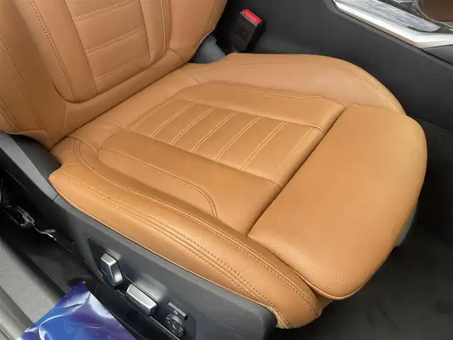 ＢＭＷ ３３０ｉ Mスポーツ 香川県 2019(平31)年 4.4万km サファイアブラックP ワンオーナー/純正ナビ/360度モニター/前後コーナーセンサー/アダクティブクルーズコントロール/レーンキープアシスト/ブラインドスポットモニター/ETC/茶革シート/前席シートヒーター/パワーシート/ハーマンカートン/パワーバックドア/ヘッドアップディスプレイ/置くだけ充電/前後純正ドライブレコーダー/純正18インチAW