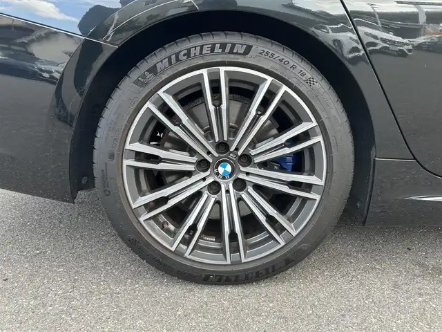 ＢＭＷ ３３０ｉ Mスポーツ 香川県 2019(平31)年 4.4万km サファイアブラックP ワンオーナー/純正ナビ/360度モニター/前後コーナーセンサー/アダクティブクルーズコントロール/レーンキープアシスト/ブラインドスポットモニター/ETC/茶革シート/前席シートヒーター/パワーシート/ハーマンカートン/パワーバックドア/ヘッドアップディスプレイ/置くだけ充電/前後純正ドライブレコーダー/純正18インチAW