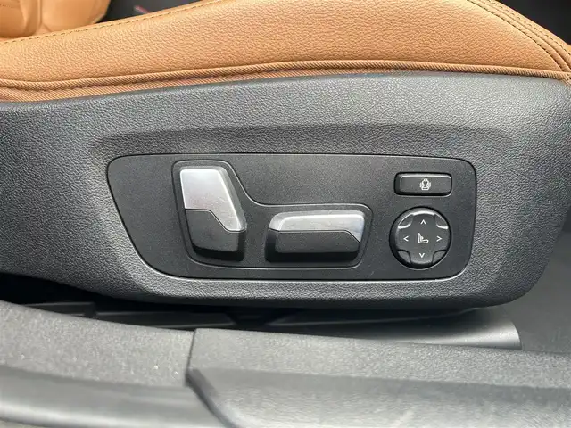 ＢＭＷ ３３０ｉ Mスポーツ 香川県 2019(平31)年 4.4万km サファイアブラックP ワンオーナー/純正ナビ/360度モニター/前後コーナーセンサー/アダクティブクルーズコントロール/レーンキープアシスト/ブラインドスポットモニター/ETC/茶革シート/前席シートヒーター/パワーシート/ハーマンカートン/パワーバックドア/ヘッドアップディスプレイ/置くだけ充電/前後純正ドライブレコーダー/純正18インチAW