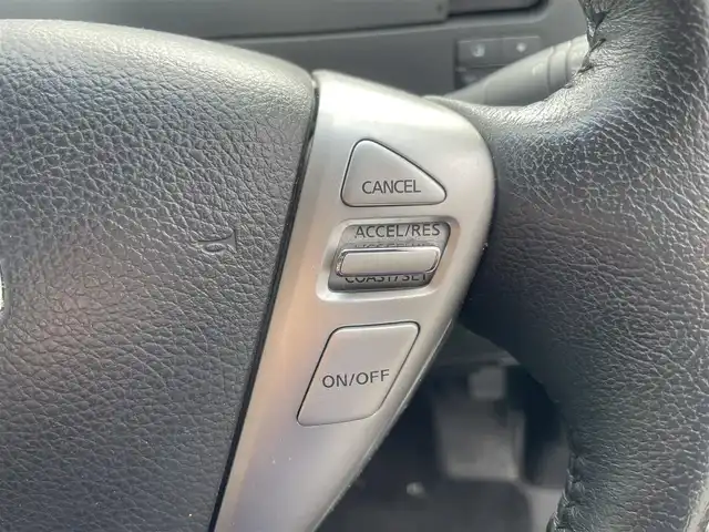 日産 セレナ ハイウェイスター Aセーフティ 山形県 2014(平26)年 9.9万km ブリリアントホワイトパール (株)IDOMが運営する【じしゃロン山形店】の自社ローン専用車両になります。/こちらは現金またはオートローンご利用時の価格です。/自社ローンご希望の方は別途その旨お申付け下さい。/メーカー純正ナビ/フルセグ/Bluetooth/HDD/AM/FM/CD/DVD/ETC/クルーズコントロール/両側パワースライドドア/アイドリングストップ/衝突軽減ブレーキ/横滑り防止装置/ISOFIX