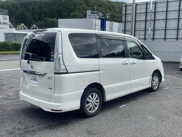 日産 セレナ ハイウェイスター Aセーフティ 山形県 2014(平26)年 9.9万km ブリリアントホワイトパール (株)IDOMが運営する【じしゃロン山形店】の自社ローン専用車両になります。/こちらは現金またはオートローンご利用時の価格です。/自社ローンご希望の方は別途その旨お申付け下さい。/メーカー純正ナビ/フルセグ/Bluetooth/HDD/AM/FM/CD/DVD/ETC/クルーズコントロール/両側パワースライドドア/アイドリングストップ/衝突軽減ブレーキ/横滑り防止装置/ISOFIX