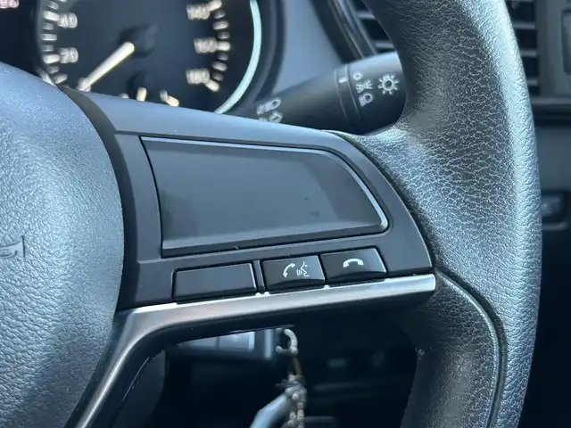 日産 エクストレイル 20S 静岡県 2018(平30)年 5.4万km ダイヤモンドブラック 純正7インチナビ/（Bluetooth/FM/AMCD/DVD）/ETC/４WD/リモコンキー/バックカメラ/オートライト/アイドリングストップ/純正フロアマット/合皮シート/フルフラットシート/リアウィンドウデフォッガー（曇り止め）/純正17SW