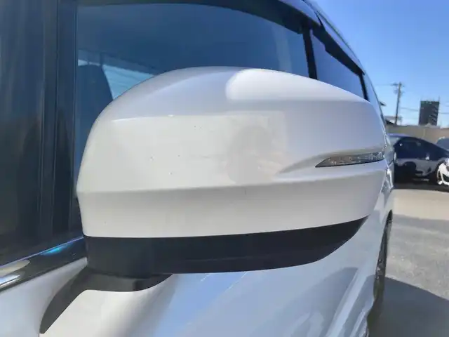 ホンダ オデッセイ ハイブリッド e:HEVアブソルート EX 静岡県 2021(令3)年 10.9万km プラチナホワイトパール Honda　SENSING/純正10インチナビ(VXU-217DYi)/　AM FM CD DVD Bluetooth USB SD AppleCarPlay/フルセグTV/前後方ドライブレコーダー/LEDオートヘッドランプ/レーダークルーズコントロール/シートヒーター(前席)/ハーフレザーシート/パワーバックドア/両側パワースライドドア/前後方クリアランスソナー/純正18インチアルミホイール/100Vソケット/ビルトインETC2.0/アラウンドビューモニター/パワーシート(前席)