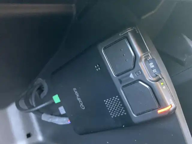 ホンダ オデッセイ ハイブリッド e:HEVアブソルート EX 静岡県 2021(令3)年 10.9万km プラチナホワイトパール Honda　SENSING/純正10インチナビ(VXU-217DYi)/　AM FM CD DVD Bluetooth USB SD AppleCarPlay/フルセグTV/前後方ドライブレコーダー/LEDオートヘッドランプ/レーダークルーズコントロール/シートヒーター(前席)/ハーフレザーシート/パワーバックドア/両側パワースライドドア/前後方クリアランスソナー/純正18インチアルミホイール/100Vソケット/ビルトインETC2.0/アラウンドビューモニター/パワーシート(前席)