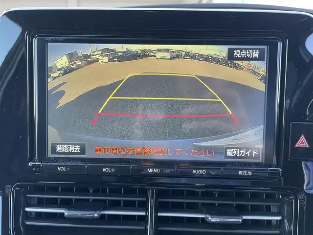 トヨタ エスティマ アエラス プレミアム 富山県 2017(平29)年 10.2万km アイスチタニウムマイカメタリック ワンオーナー/純正フリップダウンモニター/8インチナビ/フルセグＴＶ/Bluetooth/DVD再生/バックカメラ/両側パワースライドドア/クルーズコントロール/オートマチックハイビーム/衝突軽減ブレーキ/レーンディパーチャーアラート/コーナーセンサー/ビルトインETC/パワーシート/7人乗り/LEDオートライト