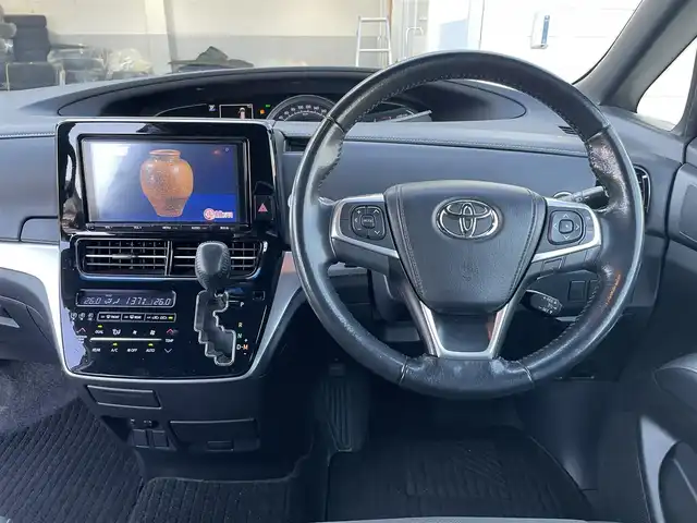 トヨタ エスティマ アエラス プレミアム 富山県 2017(平29)年 10.2万km アイスチタニウムマイカメタリック ワンオーナー/純正フリップダウンモニター/8インチナビ/フルセグＴＶ/Bluetooth/DVD再生/バックカメラ/両側パワースライドドア/クルーズコントロール/オートマチックハイビーム/衝突軽減ブレーキ/レーンディパーチャーアラート/コーナーセンサー/ビルトインETC/パワーシート/7人乗り/LEDオートライト