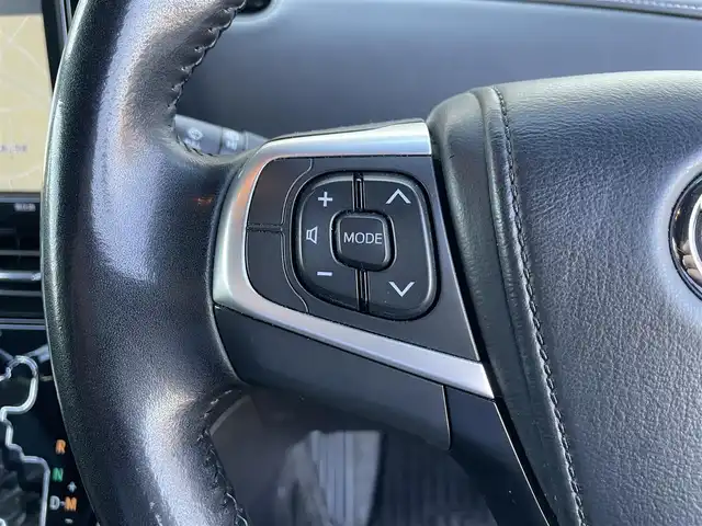 トヨタ エスティマ アエラス プレミアム 富山県 2017(平29)年 10.2万km アイスチタニウムマイカメタリック ワンオーナー/純正フリップダウンモニター/8インチナビ/フルセグＴＶ/Bluetooth/DVD再生/バックカメラ/両側パワースライドドア/クルーズコントロール/オートマチックハイビーム/衝突軽減ブレーキ/レーンディパーチャーアラート/コーナーセンサー/ビルトインETC/パワーシート/7人乗り/LEDオートライト