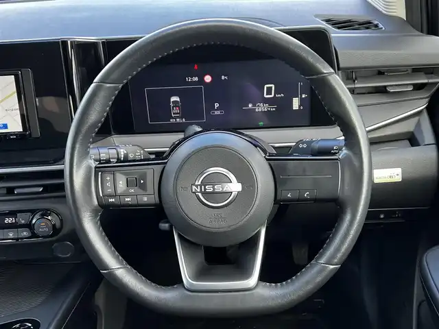 日産 ノート X FOUR 道央・札幌 2023(令5)年 6.9万km ダークメタルグレー ４WD/社外メモリーナビ/AM/FM/BT/衝突被害軽減ブレーキ/横滑り防止装置/クリアランスソナー/バックカメラ/ETC/ドライブレコーダー/アイドリングストップ/EVMODE/前席シートヒーター/革巻きステアリング/ステアリングリモコン/ハンドルヒーター/電動パーキング/オートブレーキホールド/プッシュスタート/スマートキー/ハロゲンヘッドライト/オートライト/ヘッドライトレベライザー/電動格納ミラー/ウィンカーミラー/社外フロアマット/スペアキー