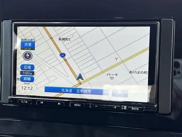 日産 ノート X FOUR 道央・札幌 2023(令5)年 6.9万km ダークメタルグレー ４WD/社外メモリーナビ/AM/FM/BT/衝突被害軽減ブレーキ/横滑り防止装置/クリアランスソナー/バックカメラ/ETC/ドライブレコーダー/アイドリングストップ/EVMODE/前席シートヒーター/革巻きステアリング/ステアリングリモコン/ハンドルヒーター/電動パーキング/オートブレーキホールド/プッシュスタート/スマートキー/ハロゲンヘッドライト/オートライト/ヘッドライトレベライザー/電動格納ミラー/ウィンカーミラー/社外フロアマット/スペアキー