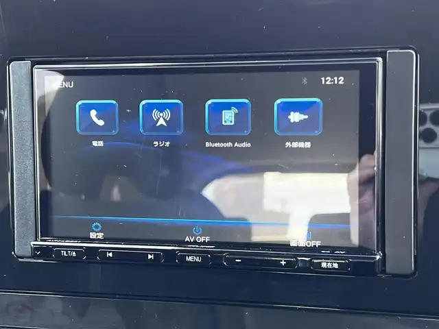 日産 ノート X FOUR 道央・札幌 2023(令5)年 6.9万km ダークメタルグレー ４WD/社外メモリーナビ/AM/FM/BT/衝突被害軽減ブレーキ/横滑り防止装置/クリアランスソナー/バックカメラ/ETC/ドライブレコーダー/アイドリングストップ/EVMODE/前席シートヒーター/革巻きステアリング/ステアリングリモコン/ハンドルヒーター/電動パーキング/オートブレーキホールド/プッシュスタート/スマートキー/ハロゲンヘッドライト/オートライト/ヘッドライトレベライザー/電動格納ミラー/ウィンカーミラー/社外フロアマット/スペアキー