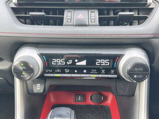 トヨタ ＲＡＶ４ アドベンチャー オフロードPKG 秋田県 2021(令3)年 7.4万km スーパーホワイトⅡ 4WD/純正9インチディスプレイオーディオ/ナビ、Bluetooth、フルセグTV/全方位カメラ/ETC/前後ドライブレコーダー/レーダークルーズコントロール/D席パワーシート/合皮シート/純正18インチAW/ルーフレール/スペアキー