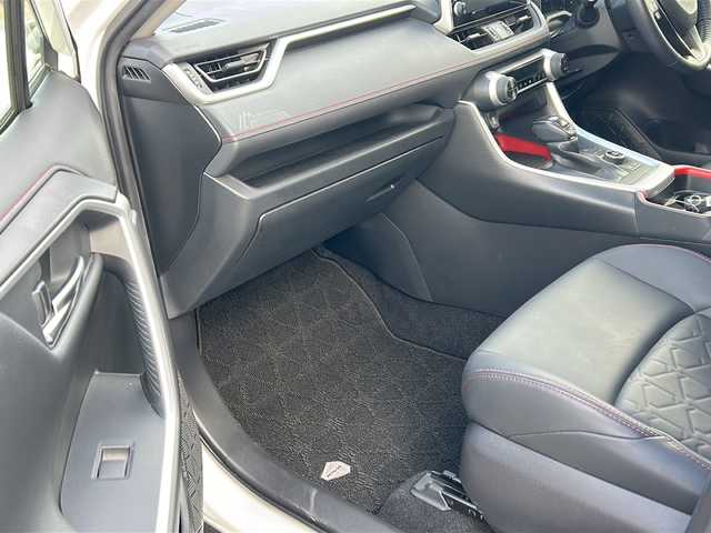 トヨタ ＲＡＶ４ アドベンチャー オフロードPKG 秋田県 2021(令3)年 7.4万km スーパーホワイトⅡ 4WD/純正9インチディスプレイオーディオ/ナビ、Bluetooth、フルセグTV/全方位カメラ/ETC/前後ドライブレコーダー/レーダークルーズコントロール/D席パワーシート/合皮シート/純正18インチAW/ルーフレール/スペアキー