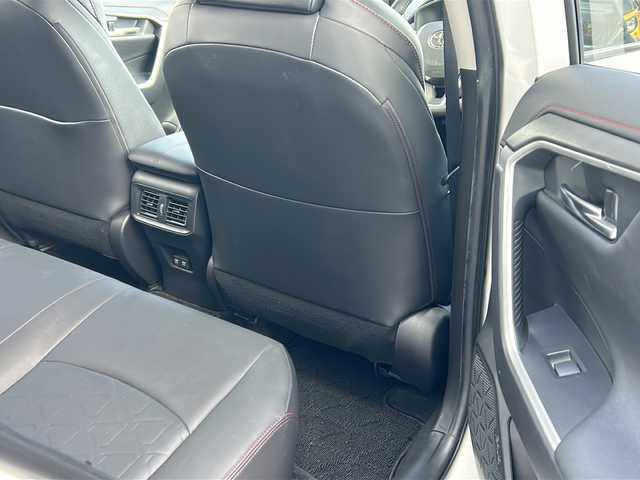 トヨタ ＲＡＶ４ アドベンチャー オフロードPKG 秋田県 2021(令3)年 7.4万km スーパーホワイトⅡ 4WD/純正9インチディスプレイオーディオ/ナビ、Bluetooth、フルセグTV/全方位カメラ/ETC/前後ドライブレコーダー/レーダークルーズコントロール/D席パワーシート/合皮シート/純正18インチAW/ルーフレール/スペアキー