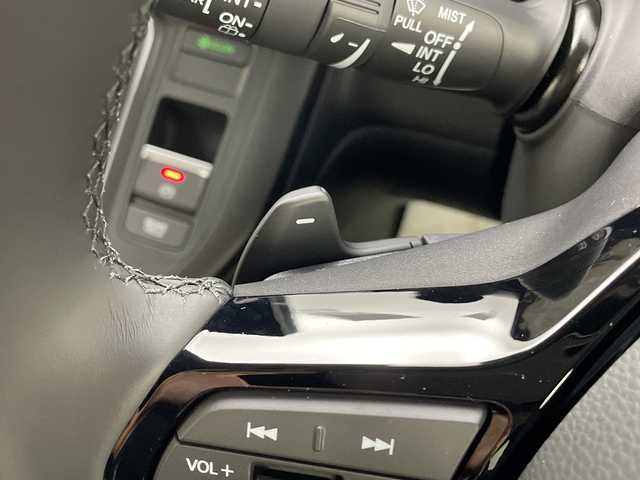 ホンダ ステップワゴン スパーダ eHEV 熊本県 2025(令7)年 0.1千km クリスタルブラックパール 純正11.4インチナビHonda CONNECTナビ（LXM-247VFLi）/・AM/FM/CD/DVD/SD/BT/USB/フルセグTV/バックカメラ/ホンダセンシング/・衝突軽減ブレーキ/・路外逸脱抑制機能/・アダプティブクルーズコントロール/・ブラインドスポットモニター/パドルシフト/電動パーキングブレーキ/ブレーキホールド/ECON/横滑り防止装置/両側パワースライドドア/電動リアゲート/前後コーナーセンサー/オットマン/LEDヘッドライト/オートライト/フォグランプ/ヘッドライトレベライザー/純正16インチアルミホイール/スマートキー/スペアキー/プッシュスタート/ワンオーナー