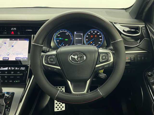 トヨタ ハリアー ハイブリッド プログレス メタル&レザーP 秋田県 2018(平30)年 5.7万km ブラック 4WD/純正ナビ/（FM/AM/Bluetooth/フルセグTV/CD/DVD）/バックカメラ/電動リアゲート/サンルーフ/レザーシート/衝突軽減装置/レーンキープアシスト/横滑り防止装置/クリアランスソナー/アイドリングストップ/ETC/前後ドライブレコーダー/ステアリングリモコン/前席シートヒーター/前席パワーシート/JBLサウンド/LEDヘッドライト/フォグランプ/オートライト/オートハイビーム/電動格納ミラー/プッシュスタート/スマートキー/純正アルミホイール/社外フロアマット