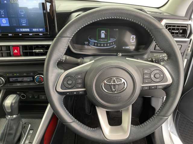 トヨタ ライズ Z 愛知県 2020(令2)年 5.5万km シャイニングホワイトパール 純正9型ナビ/全方位カメラ/レーダークルーズコントロール/シートヒーター/バックカメラ/コーナーセンサー/純正アルミホイール/LEDヘッドライト/オートマチックハイビーム/ドライブレコーダー/ETC/衝突軽減システム/フルセグ/CD DVD/Bluetooth/ステアリングスイッチ/スマートキー/プッシュスタート