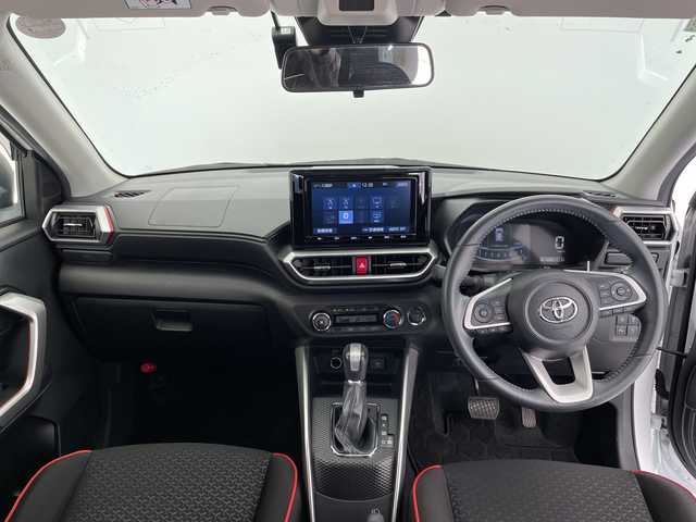 トヨタ ライズ Z 愛知県 2020(令2)年 5.5万km シャイニングホワイトパール 純正9型ナビ/全方位カメラ/レーダークルーズコントロール/シートヒーター/バックカメラ/コーナーセンサー/純正アルミホイール/LEDヘッドライト/オートマチックハイビーム/ドライブレコーダー/ETC/衝突軽減システム/フルセグ/CD DVD/Bluetooth/ステアリングスイッチ/スマートキー/プッシュスタート