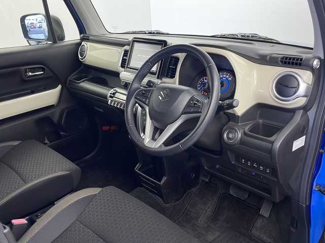 スズキ クロスビー HYBRID MZ 栃木県 2019(平31)年 2.8万km スピーディーブルーメタリック/ブラック2トーンルーフ 純正ナビ/（）/全方位カメラ/衝突軽減システム/車線逸脱抑制機能/横滑り防止/クリアランナソー/クルーズコントロール/前席シートヒーター/ドライブレコーダー/ビルトインETC/純正アルミホイール/社外フロアマット/電動格納ミラー/ステアリングスイッチ/ISOFIX/プッシュスタート/スマートキー