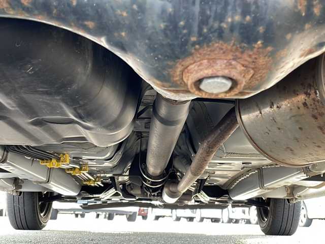 ダイハツ ムーヴ キャンバス G ブラックアクセント VS SAⅢ 富山県 2021(令3)年 3万km パールホワイトⅢ ４WD/寒冷地仕様/社外メモリーナビ（AVN-Z03iW）/ (AM/FM/CD/DVD/BT)/フルセグテレビ/全周囲カメラ/純正エンジンスターター/衝突被害軽減システム/レーンキープアシスト/先行車発信お知らせ/オートハイビーム/運転席シートヒーター/両側パワースライドドア/LEDヘッドライト/LEDフォグランプ/アイドリングストップ/ドアバイザー/ワイパーデアイサー/プッシュスタート/横滑り防止装置/盗難防止装置