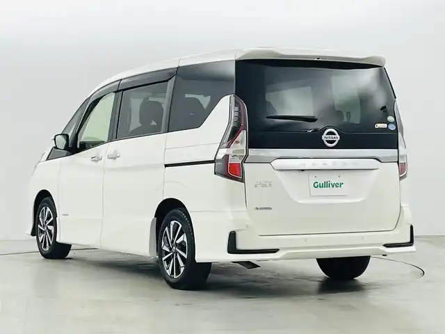 日産 セレナ ハイウェイスター V 福島県 2021(令3)年 2.3万km ブリリアントホワイトパール エマージェンシーブレーキ/・プロパイロット/・レーンアシスト/・ブラインドスポットモニター/・リアクロストラフィックアラート/・標識認識機能/・クリアランスソナー/純正ナビ/・フルセグTV/Bluetooth/CD/DVD/AUX/・バックカメラ/両側パワースライドドア/アイドリングストップ/電子パーキング/・オートホールド/革巻きステアリング/・ステアリングリモコン/プッシュスタート/・スマートキー/・スペアキー/LEDヘッドライト/・オートライト/・フォグライト/純正フロアマット/ドアバイザー