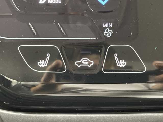 三菱 デリカミニ T プレミアム 福島県 2025(令7)年 0.1千km アメジストブラック 届出済未使用車　純正９型ディスプレイオーディオ　全周囲カメラ　電子ミラー　サイドデカール　マイパイロット　両側電動スライドドア　ハーフレザーシート　シートヒーター　ハンドルヒーター　ＬＥＤ　禁煙