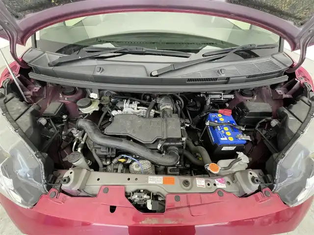 トヨタ タンク カスタムG S 滋賀県 2017(平29)年 2.2万km ブラックマイカ/マゼンダベリーメタリック 禁煙車/純正SDナビ/・NSCD-W66/・Bluetooth/CD/地デジTV/バックカメラ/両側自動スライドドア/LEDヘッドライト/革巻きステアリング/レーンキープ/クルーズコントロール/横滑り防止/アイドリングストップ/純正１４AW/ウィンカーミラー/プッシュスタート/スマートキー