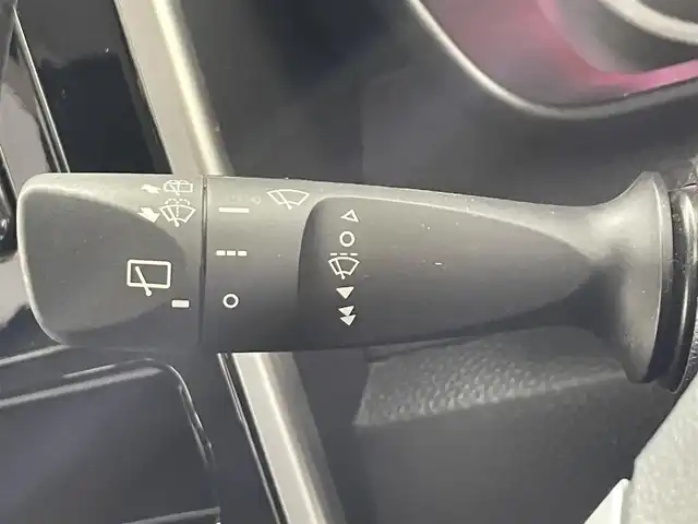 トヨタ タンク カスタムG S 滋賀県 2017(平29)年 2.2万km ブラックマイカ/マゼンダベリーメタリック 禁煙車/純正SDナビ/・NSCD-W66/・Bluetooth/CD/地デジTV/バックカメラ/両側自動スライドドア/LEDヘッドライト/革巻きステアリング/レーンキープ/クルーズコントロール/横滑り防止/アイドリングストップ/純正１４AW/ウィンカーミラー/プッシュスタート/スマートキー