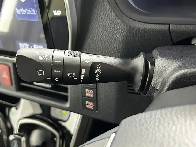 トヨタ ヴォクシー ハイブリッド ZS 煌Ⅲ 佐賀県 2021(令3)年 0.5万km イナズマスパーキングブラックガラスフレーク 純正10インチSDナビ/フルセグTV/Bluetooth/CD/DVD/バックカメラ/両側パワースライドドア/前方ドライブレコーダー/ビルトインETC/運転席・助手席シートヒーター/クルーズコントロール/トヨタセーフティーセンス/コーナーセンサー/モデリスタエアロ/純正16インチアルミホイール/純正フロアマット