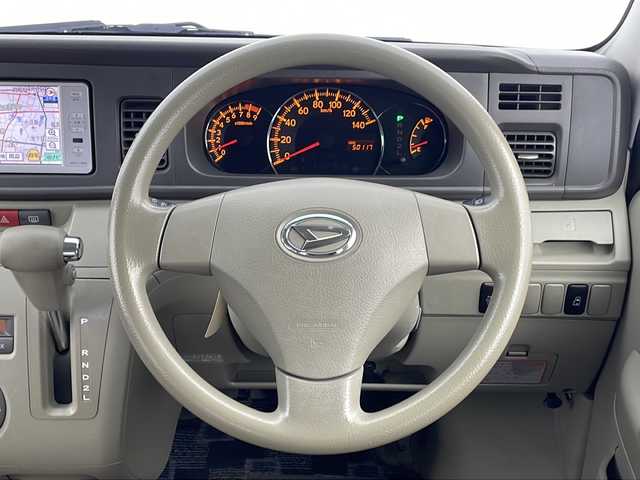 ダイハツ アトレー ワゴン カスタム ターボ RS リミテッド 愛知県 2010(平22)年 5万km パールホワイトⅢ ワンオーナー/純正SDナビ【NSCT-W60】/・ワンセグテレビ/・CD、AM/FMラジオ/バックカメラ/片側パワースライドドア/純正フロアマット/純正13インチアルミホイール/リモコンキー×２/ドアバイザー/盗難防止装置