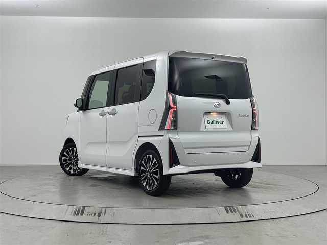 ダイハツ タント カスタム RS 埼玉県 2025(令7)年 0.1万km未満 シャイニングホワイトパール 届出済未使用車/純正ディスプレイオーディオ（Bluetooth/AM/FM）/フルセグTV/バックカメラ/横滑り防止装置/盗難防止装置/オートライト/LEDヘッドライト/衝突軽減システム/純正15インチアルミホイール/両側パワースライドドア/スマートキー