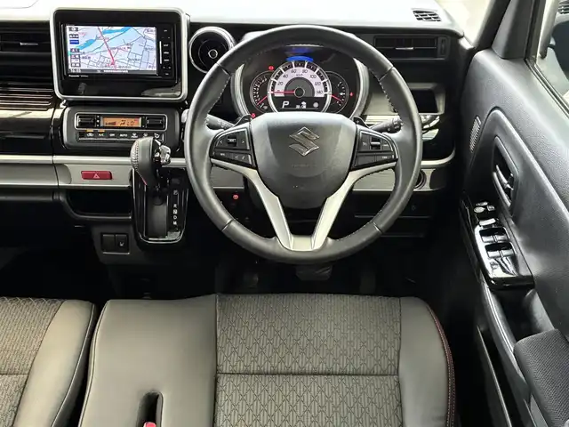 スズキ スペーシア カスタム HYBRID XS ターボ 京都府 2018(平30)年 9.6万km ブルーイッシュブラックパール3 ワンオーナー/ターボ/セーフティサポート/・デュアルセンサーブレーキサポート/・車線逸脱警報機能/・先行車発進お知らせ機能/・後退時ブレーキサポート/・リアパーキングセンサー/・誤発進抑制機能/・ふらつき警報/・ハイビームアシスト/・後方誤発進抑制機能/両側パワースライドドア/全方位モニター/社外SDナビ/・フルセグTV/・CD/DVD/SD再生/・BT接続/ヘッドアップディスプレイ/ETC/プッシュスタート/・スマートキー×2個/アイドリングストップ/レザーステアリング/・パドルシフト/・クルーズコントロール/・ステアリモコン/ハーフレザーシート/・運転席シートヒーター/・運転席ボックス付きアームレスト/・後席ルーフサーキュレーター/・後席パーソナルテーブル/LEDヘッドライト/LEDフォグランプ/純正15インチアルミホイール/ウインカーミラー/・オートリトラ/Wエアバック・サイド&カーテンエアバック/純正フロアマット/純正ドアバイザー/車両保証書/車両取説/ナビ取説
