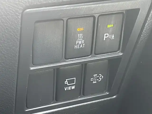 トヨタ ハイラックス Z GRスポーツ 千葉県 2023(令5)年 0.3万km スーパーホワイトⅡ ワンオーナー/４ＷＤ/ターボ/衝突軽減ブレーキ/全方位カメラ/純正8インチナビ/レーダークルーズコントロール/ＥＴＣ/レーダークルーズコントロール/パワーシート/純正１８インチアルミホイール