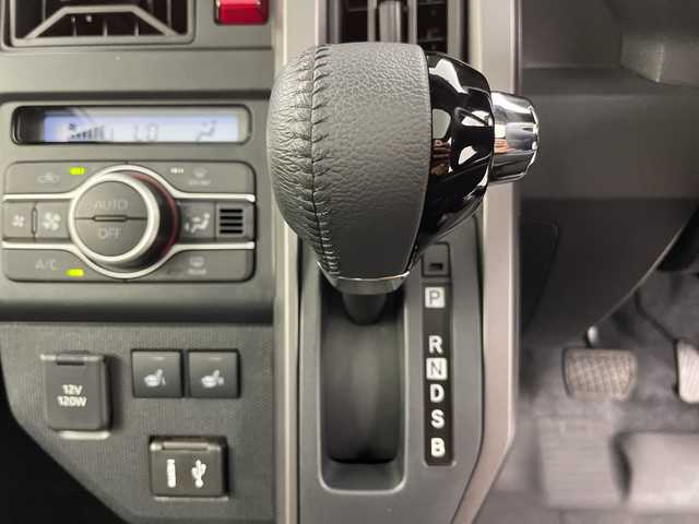 ダイハツ タフト G ダーククロムベンチャー 道央・札幌 2024(令6)年 0.3万km クロムグレーメタリック ・4WD /スマートアシスト/・衝突回避支援ブレーキ機能/・電動パーキングブレーキ/・先行車発進お知らせ機能/・オートハイビーム/LEDライト/・純正9インチディスプレイオーディオ  /・フルセグTV/Bluetooth/・全周囲カメラ/バックカメラ/・コーナーセンサー/・シートヒーター/・ドライブレコーダー/・純正フロアマット/・ダークブラックメッキ フード＆Bドアガーニッシュ/・ガンメタF＆Rアンダーガーニッシュ/・ガンメタAW/・黒Dミラー＆ドアアウターハンドル