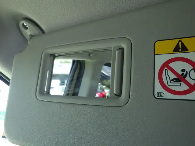 トヨタ シエンタ G 千葉県 2023(令5)年 4.1万km ベージュ Toyota Safety Sense/・プリクラッシュセーフティ/・レーンディパーチャーアラート/・オートハイビーム/・レーダークルーズコントロール/両側パワースライドドア/ディスプレイオーディオ/【Bluetooth接続】/バックカメラ/ステアリングスイッチ/ドライブレコーダー/ETC/LEDヘッドライト/フォグライト/ウインカーミラー/スマートキー
