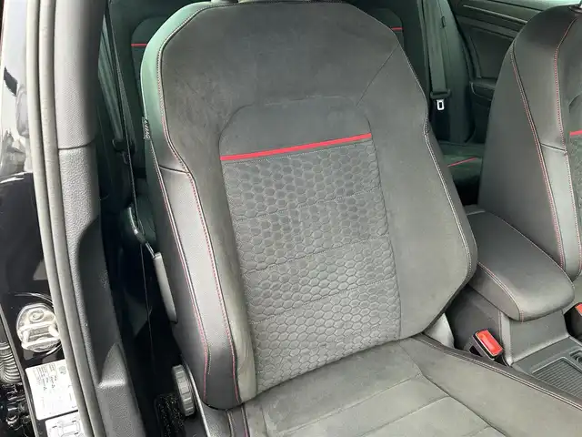 フォルクスワーゲン ゴルフ ＧＴＩ パフォーマンス 福島県 2019(平31)年 4.6万km ディープブラックパールエフェクト 特別・限定仕様車/アダプティブクルーズコントロール/ブラインドスポットモニター/レーンアシスト/ハーフレザーヒート/純正メモリナビ(BT/USB/CD/DVD/AUX)/フルセグTV/AppleCarPlay/バックカメラ/純正19AW/レッドブレーキキャリパー/ETC2.0/LEDライト/オートハイビーム/オートホールド/ドライブモード/ステアリングスイッチ/パドルシフト/アイドリングストップ/取扱説明書/スペアキー